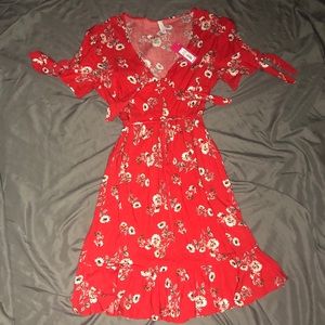 NWT Xhiliration Red Floral Dress